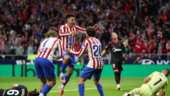 Prediksi Sevilla vs Atletico Madrid: Duel Ketat La Liga 2026/27