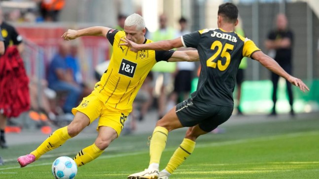 Prediksi Borussia Dortmund vs Villarreal: Analisis Lengkap Liga Champions 2026/27