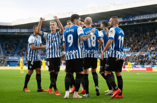 Prediksi Racing Santander vs Deportivo Alaves: H2H, Formasi dan Statistik