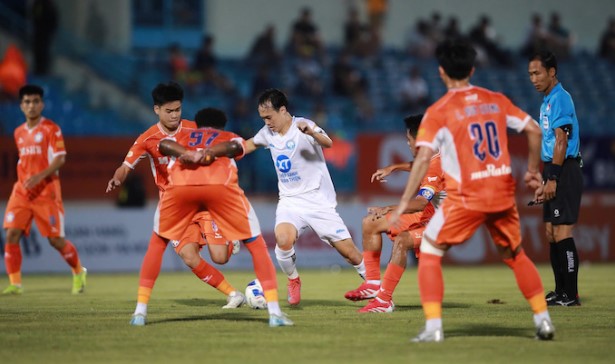 Prediksi SHB Da Nang vs Nam Dinh: Jadwal, H2H, dan Taktik